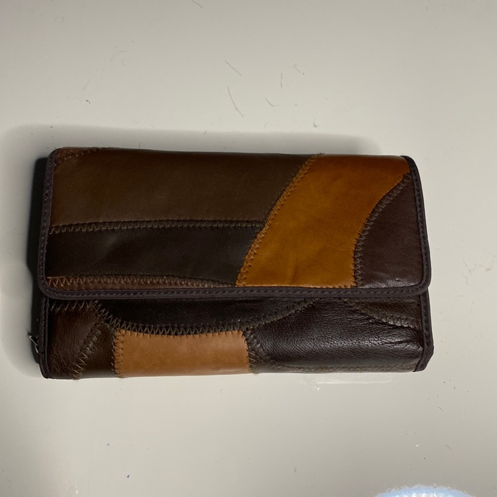 MUNDI Genuine Leather All in One wallet